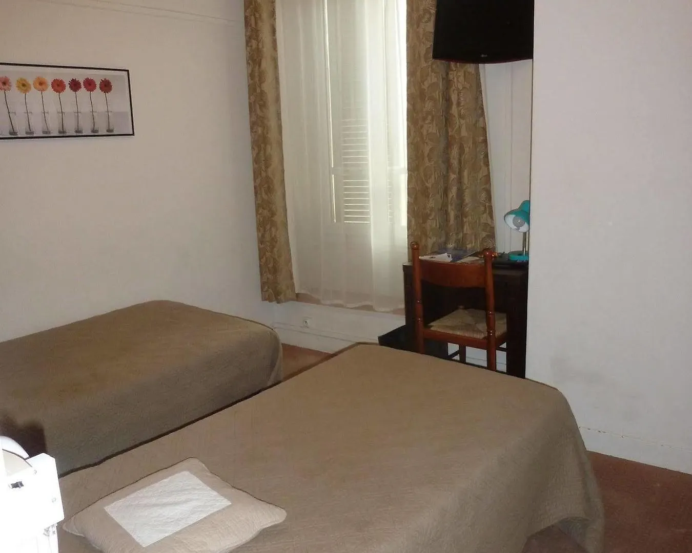 Hotel De Verdun Nizza 2*,