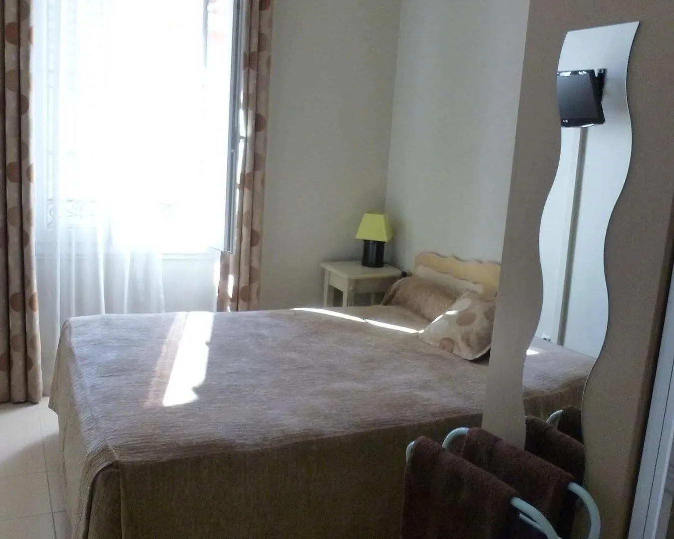 Hotel De Verdun Nizza